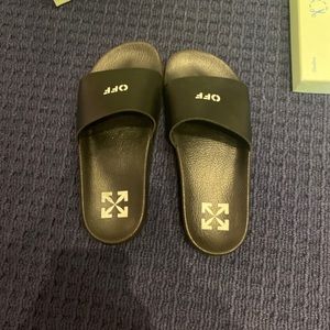 Off white slides black